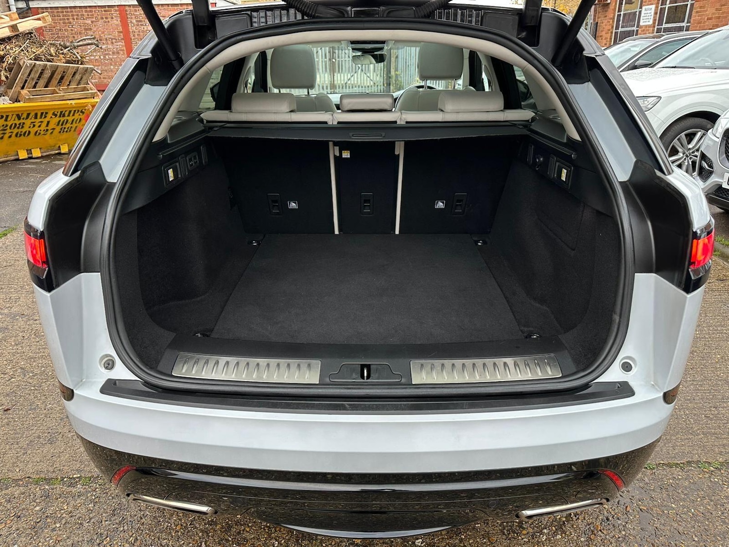 Used Land Rover Range Rover Velar 2019 for sale - 76521975: Photo 13