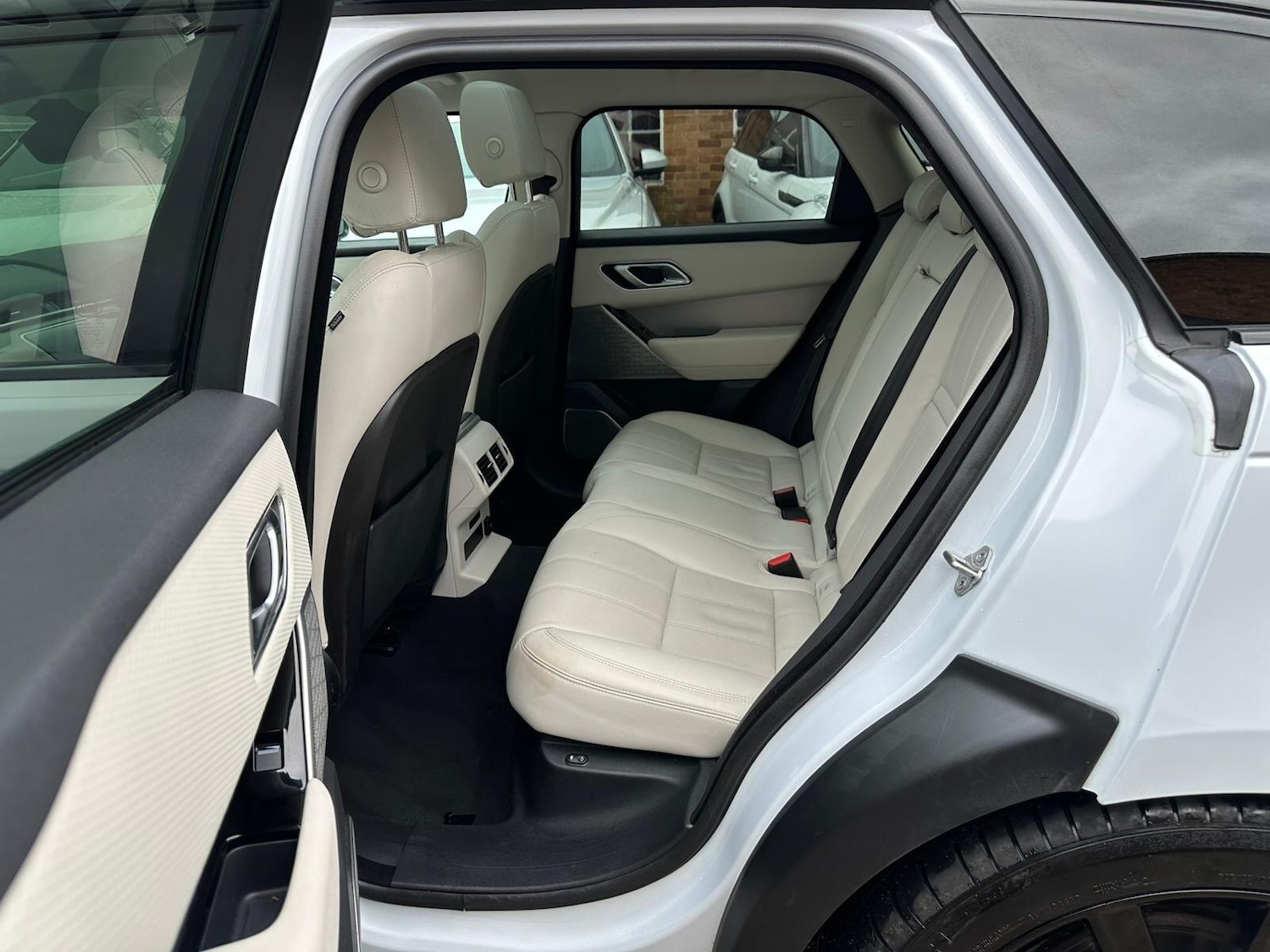 Used Land Rover Range Rover Velar 2019 for sale - 76521975: Photo 15