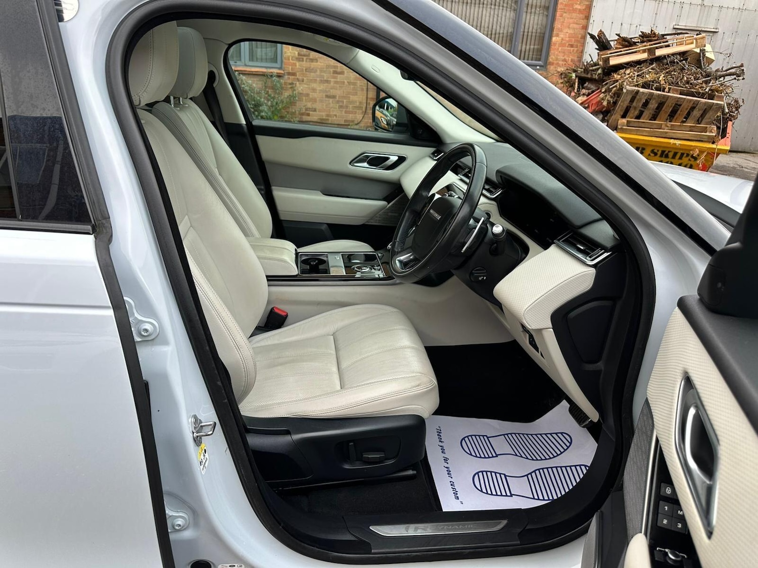 Used Land Rover Range Rover Velar 2019 for sale - 76521975: Photo 17