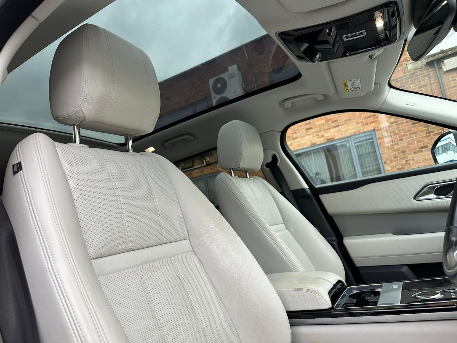 Used Land Rover Range Rover Velar 2019 for sale - 76521975: Photo 49