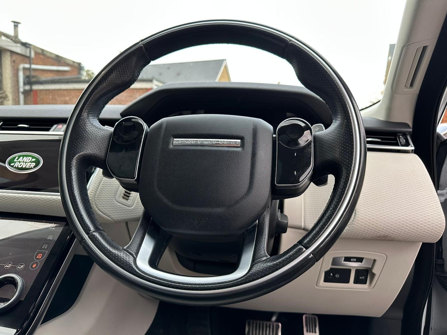 Used Land Rover Range Rover Velar 2019 for sale - 76521975: Photo 65