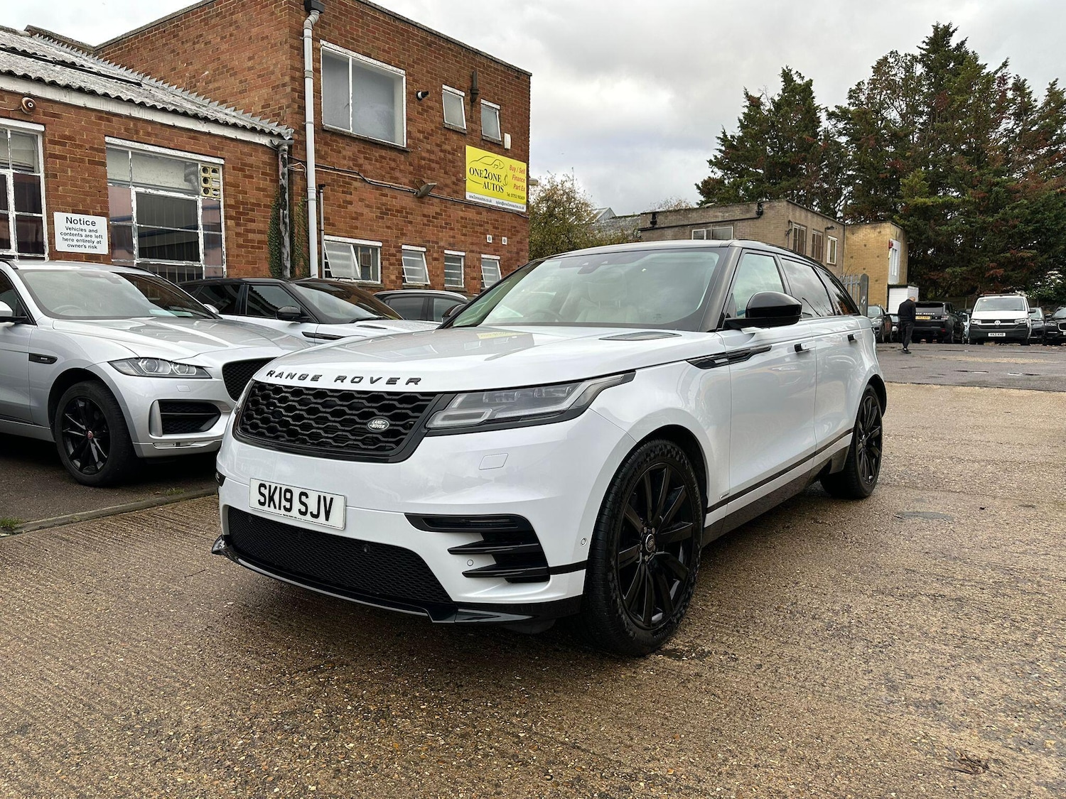 Used Land Rover Range Rover Velar 2019 for sale - 76521975: Photo 8