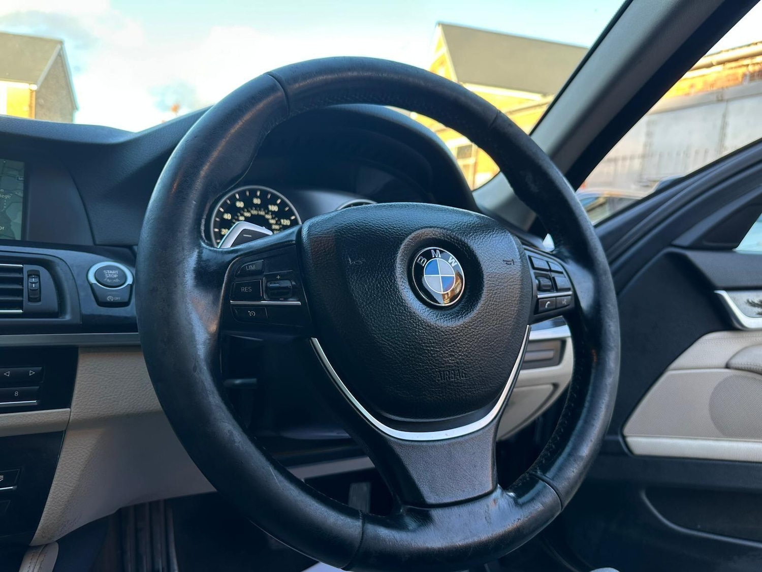 Used BMW 5 Series 2013 for sale - 76538512: Photo 45