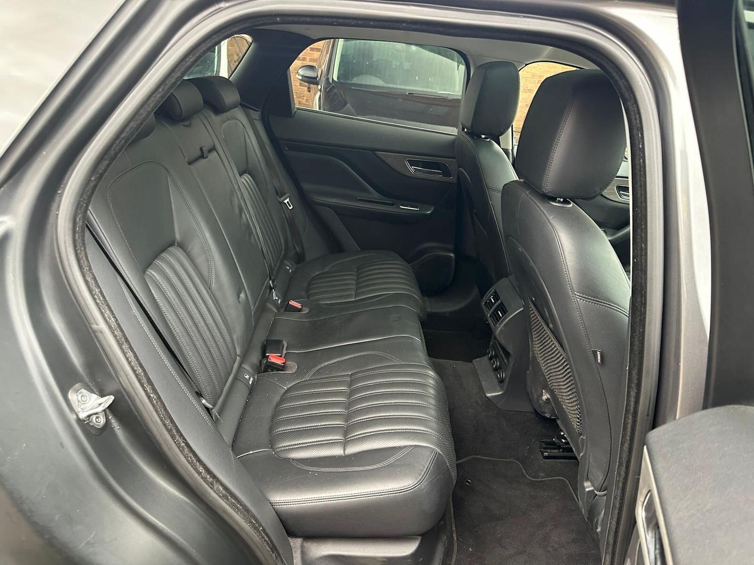 Used Jaguar F-Pace 2016 for sale - 77174987: Photo 16