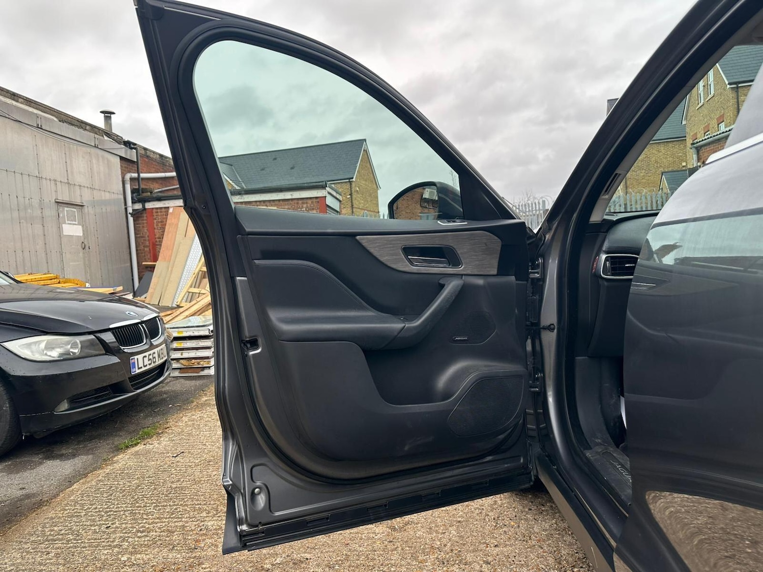 Used Jaguar F-Pace 2016 for sale - 77174987: Photo 37