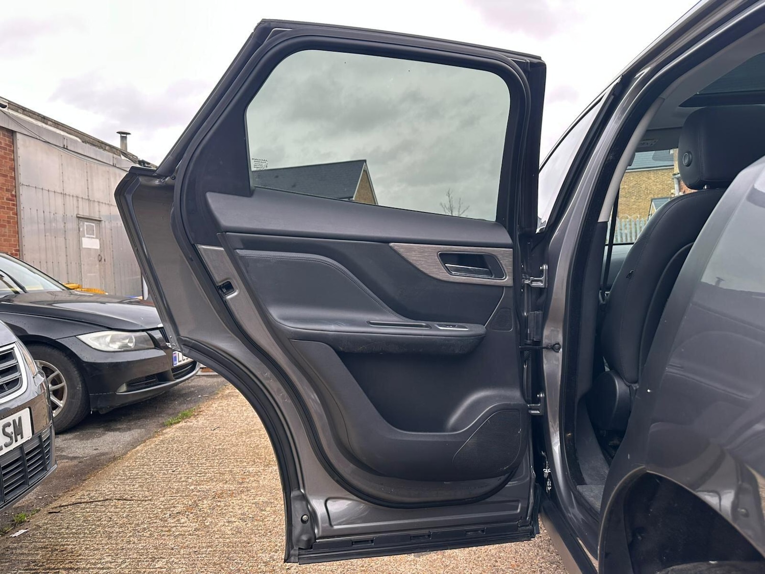 Used Jaguar F-Pace 2016 for sale - 77174987: Photo 38