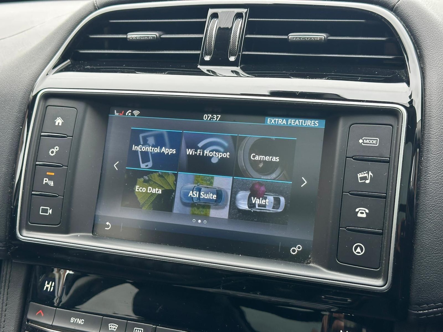 Used Jaguar F-Pace 2016 for sale - 77174987: Photo 51