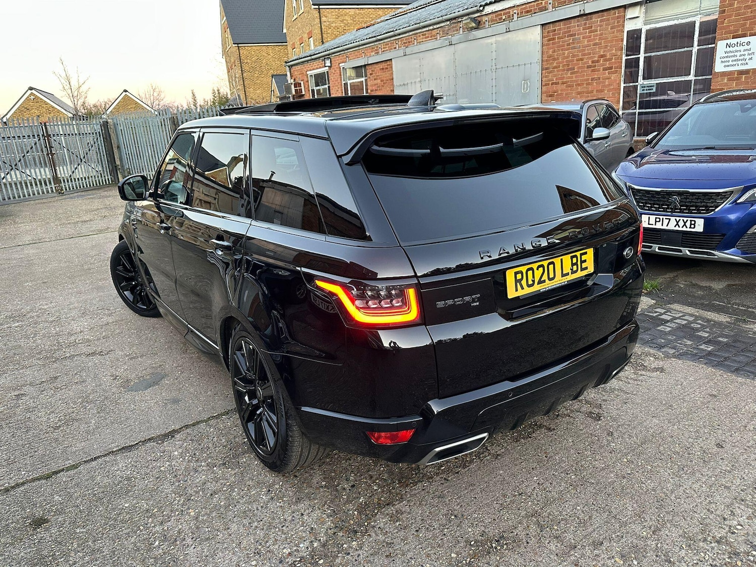 Used Land Rover Range Rover Sport 2020 for sale - 77091576: Photo 4