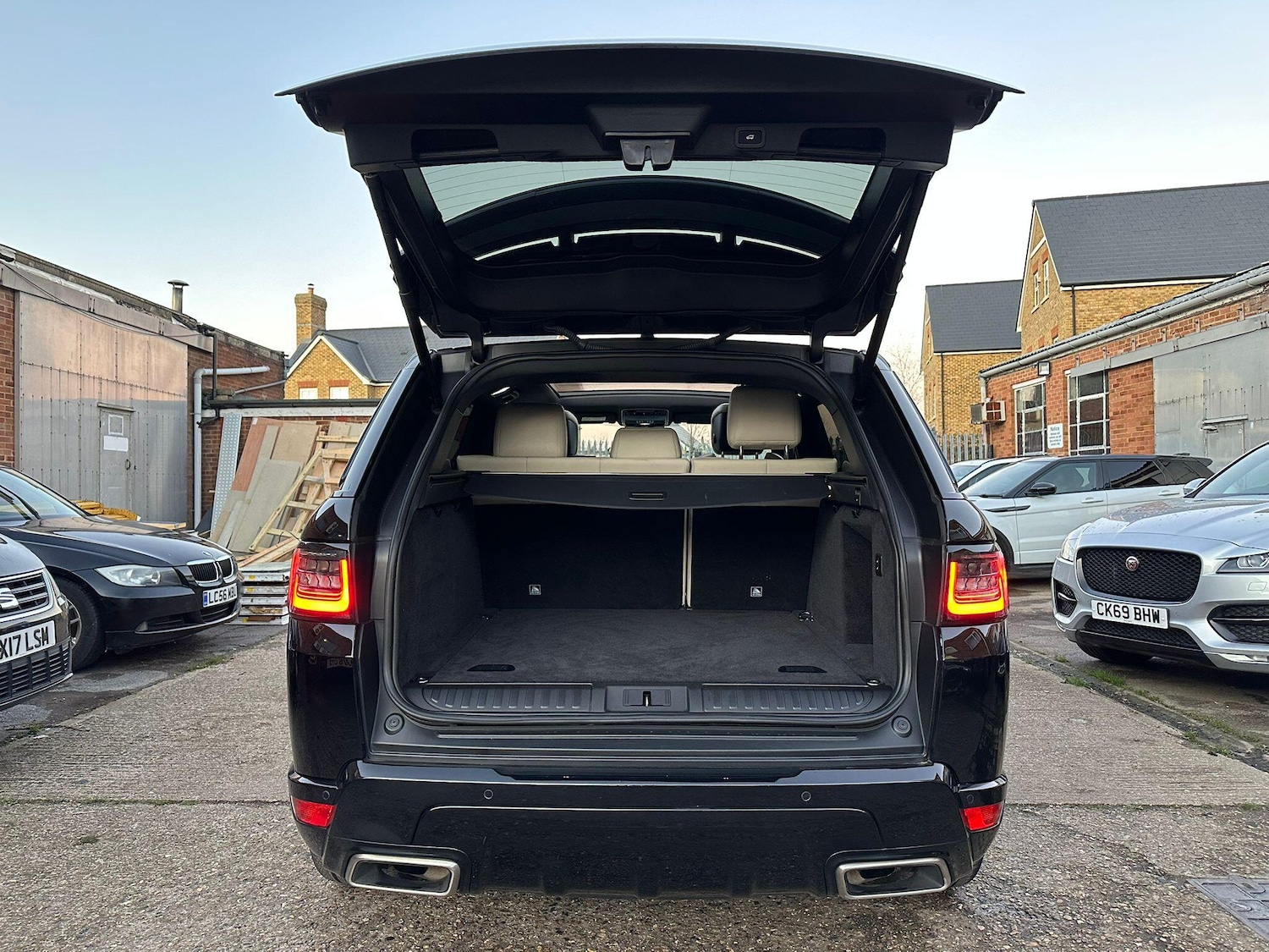 Used Land Rover Range Rover Sport 2020 for sale - 77091576: Photo 43