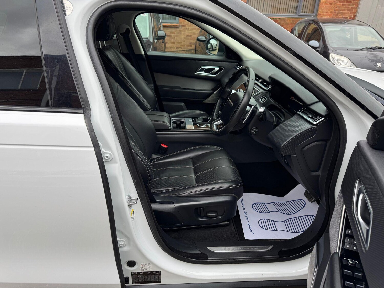 Used Land Rover Range Rover Velar 2019 for sale - 77538114: Photo 17