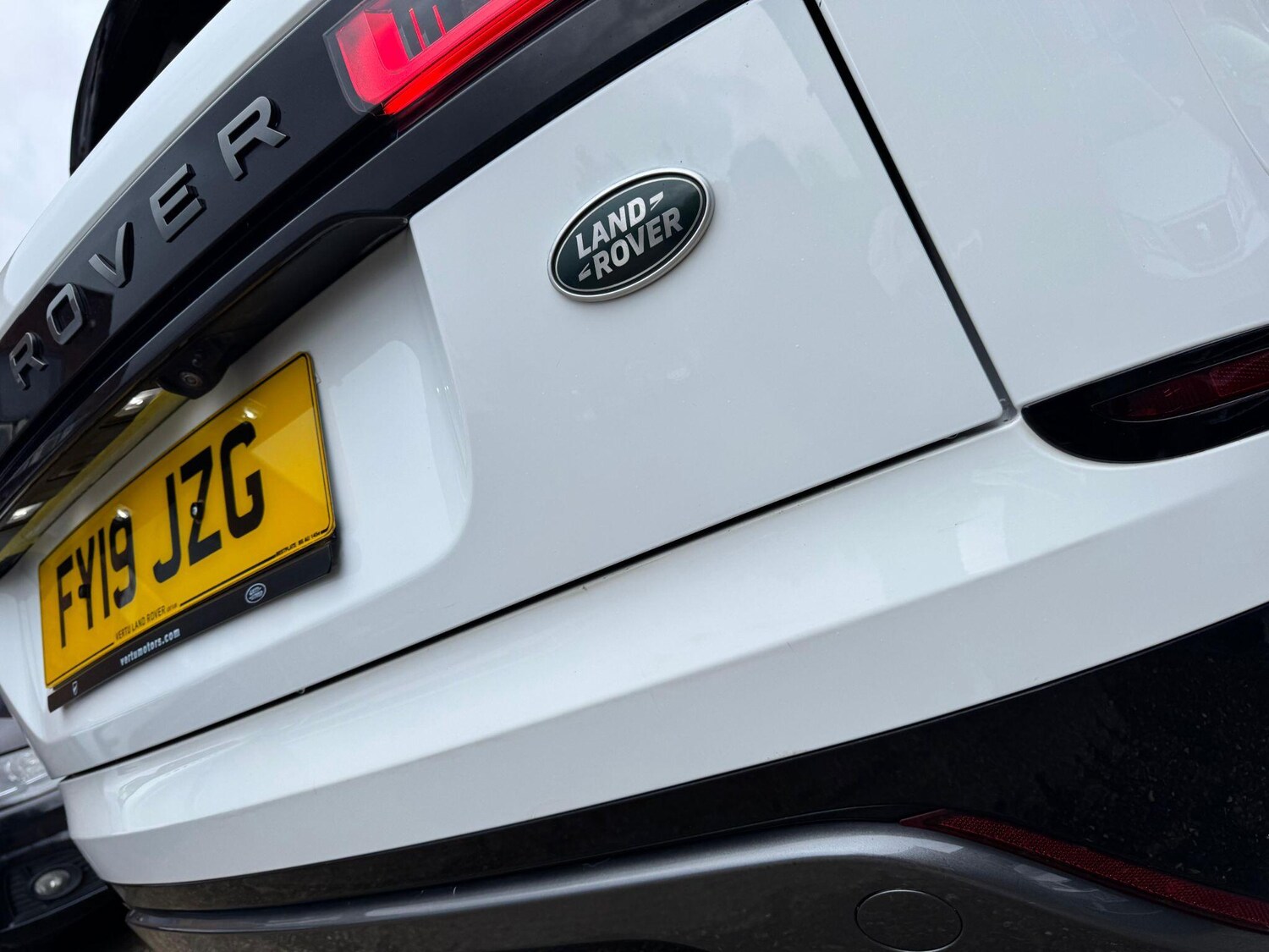 Used Land Rover Range Rover Velar 2019 for sale - 77538114: Photo 33