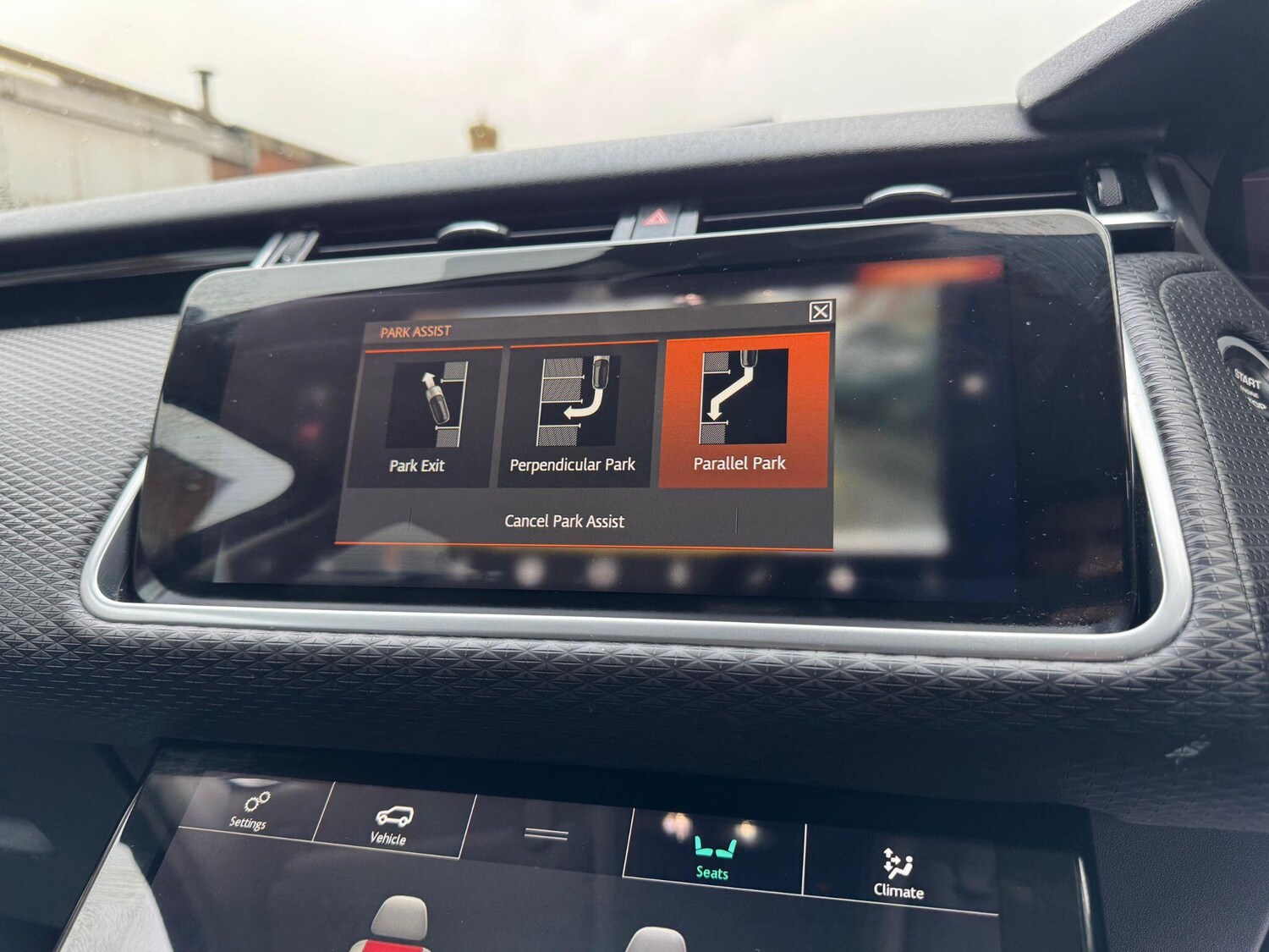 Used Land Rover Range Rover Velar 2019 for sale - 77538114: Photo 56