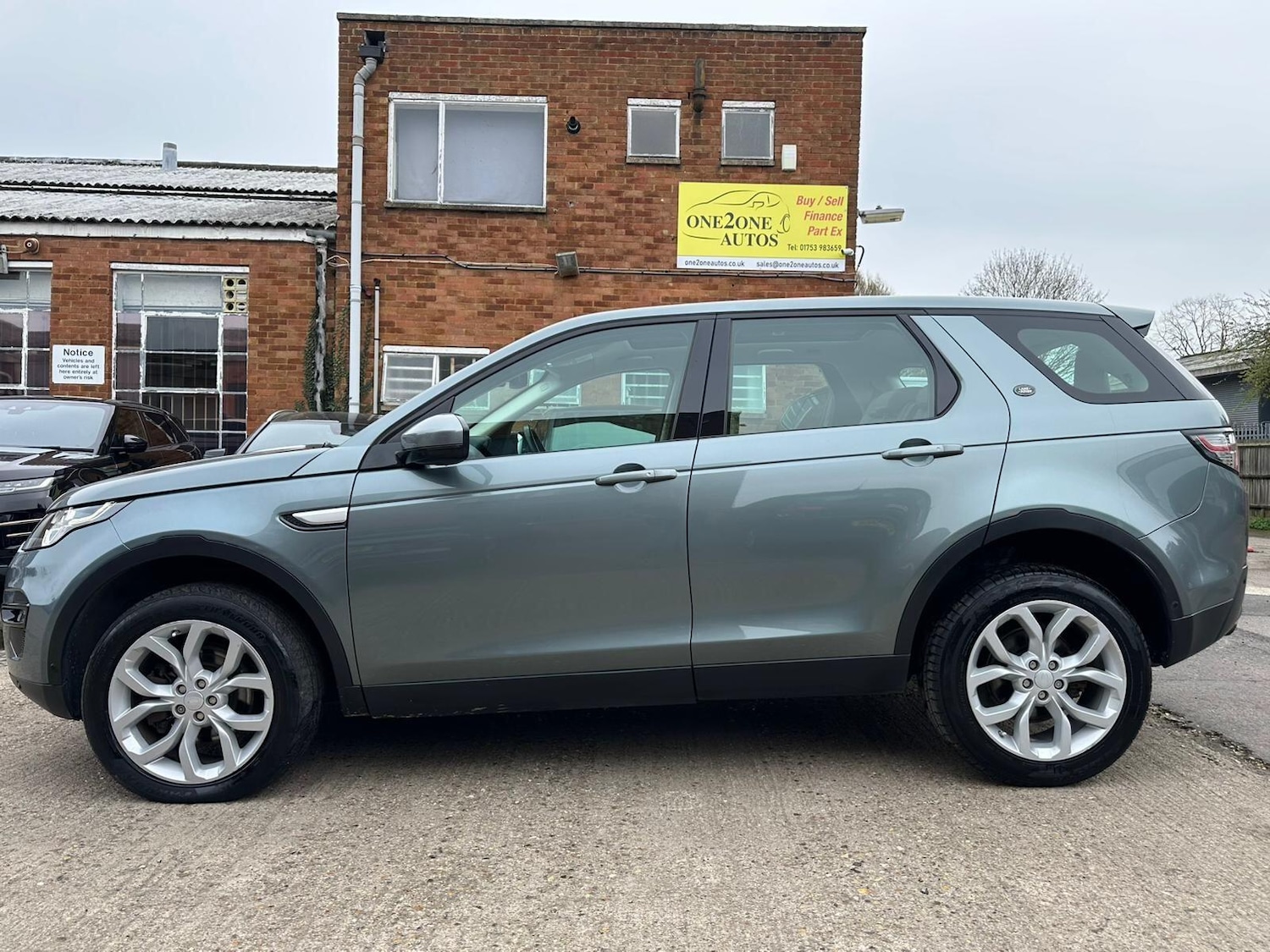 Used Land Rover Discovery Sport for sale - 77883576: Photo 12