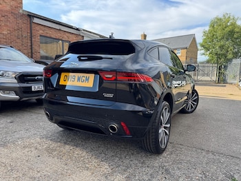 Used Jaguar E-Pace 2019 for sale - 75233023: Photo