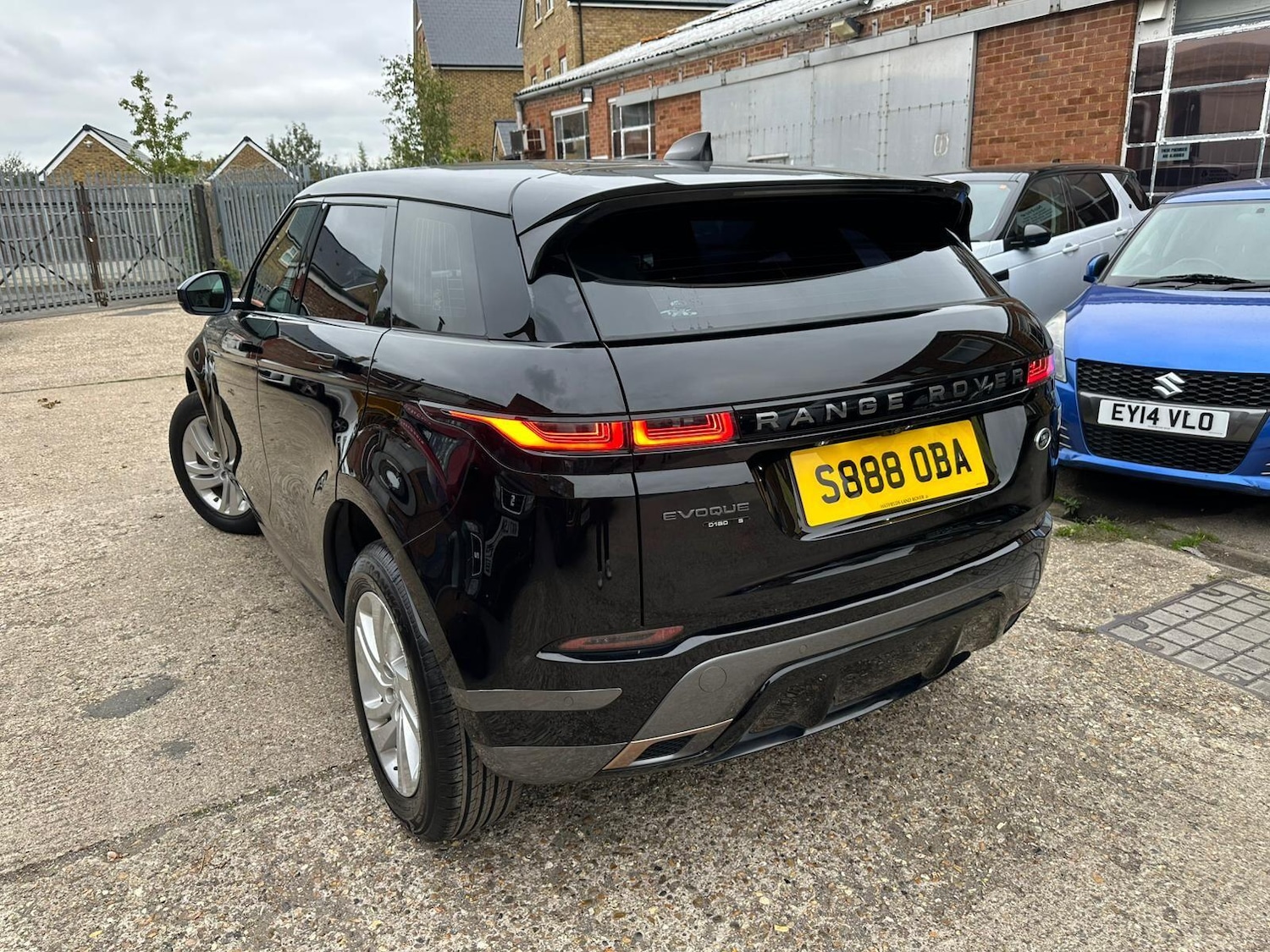 Used Land Rover Range Rover Evoque 2019 for sale - 77091524: Photo 4