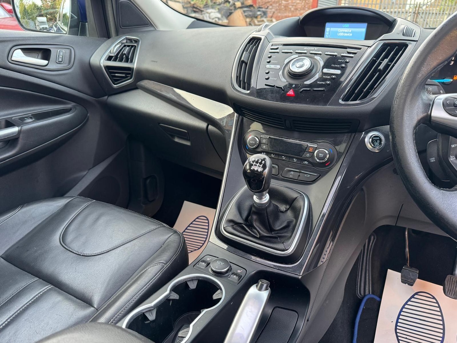 Used Ford Kuga 2015 for sale - 76592295: Photo 19