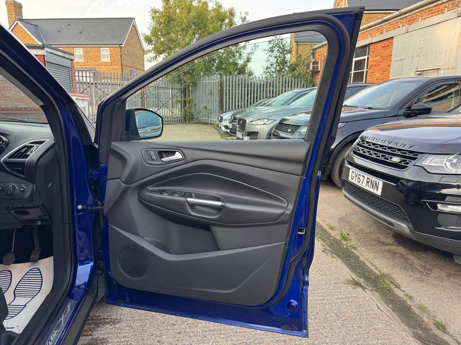 Used Ford Kuga 2015 for sale - 76592295: Photo 42