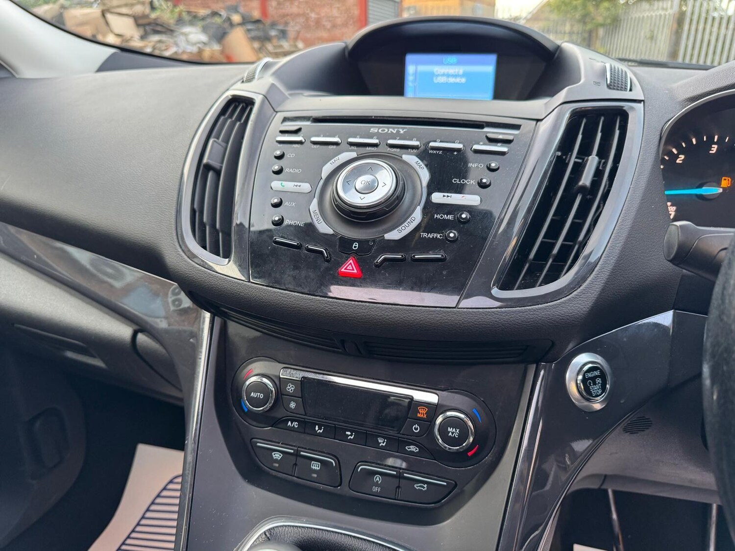 Used Ford Kuga 2015 for sale - 76592295: Photo 47