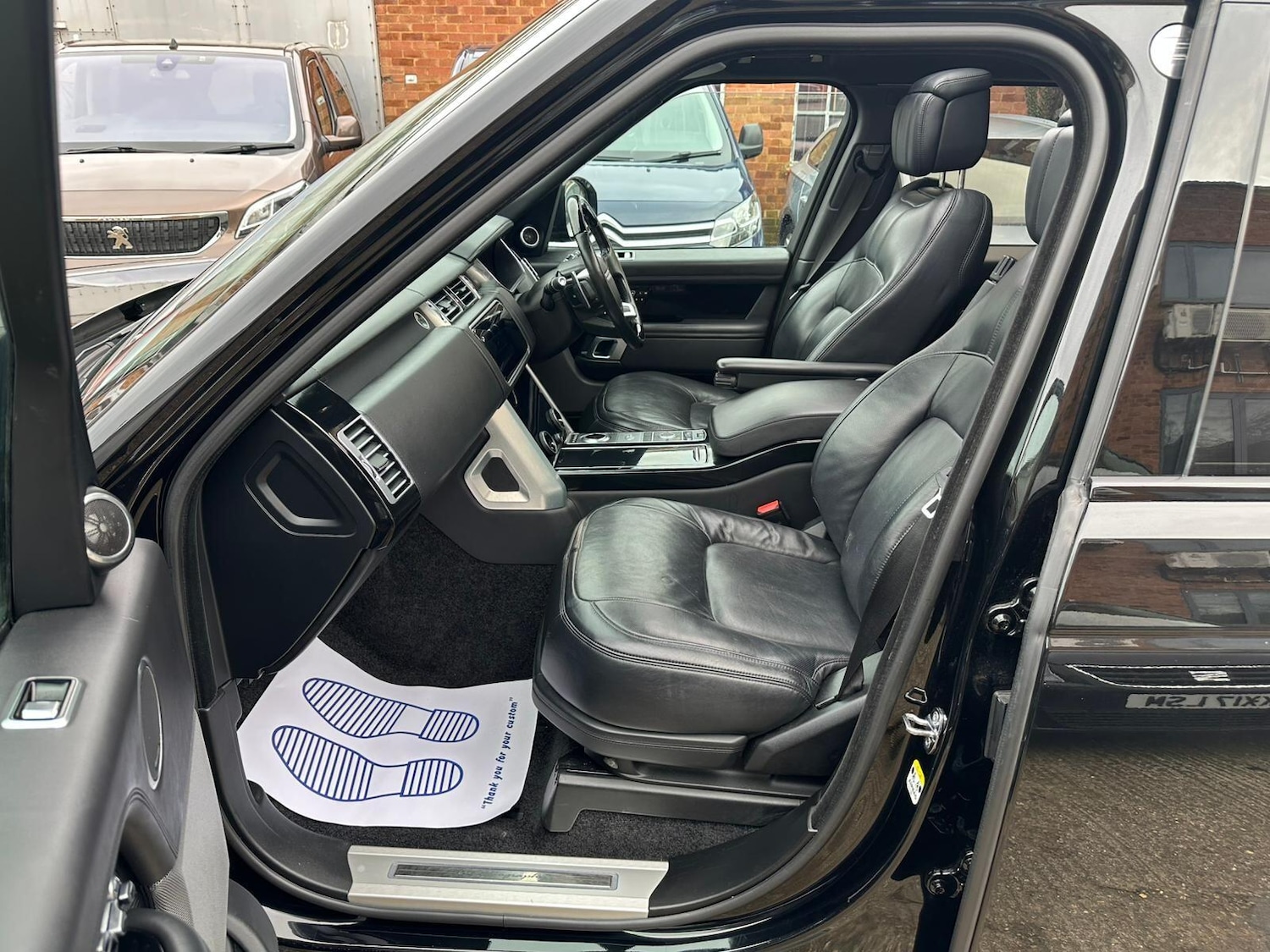 Used Land Rover Range Rover 2019 for sale - 77633209: Photo 17