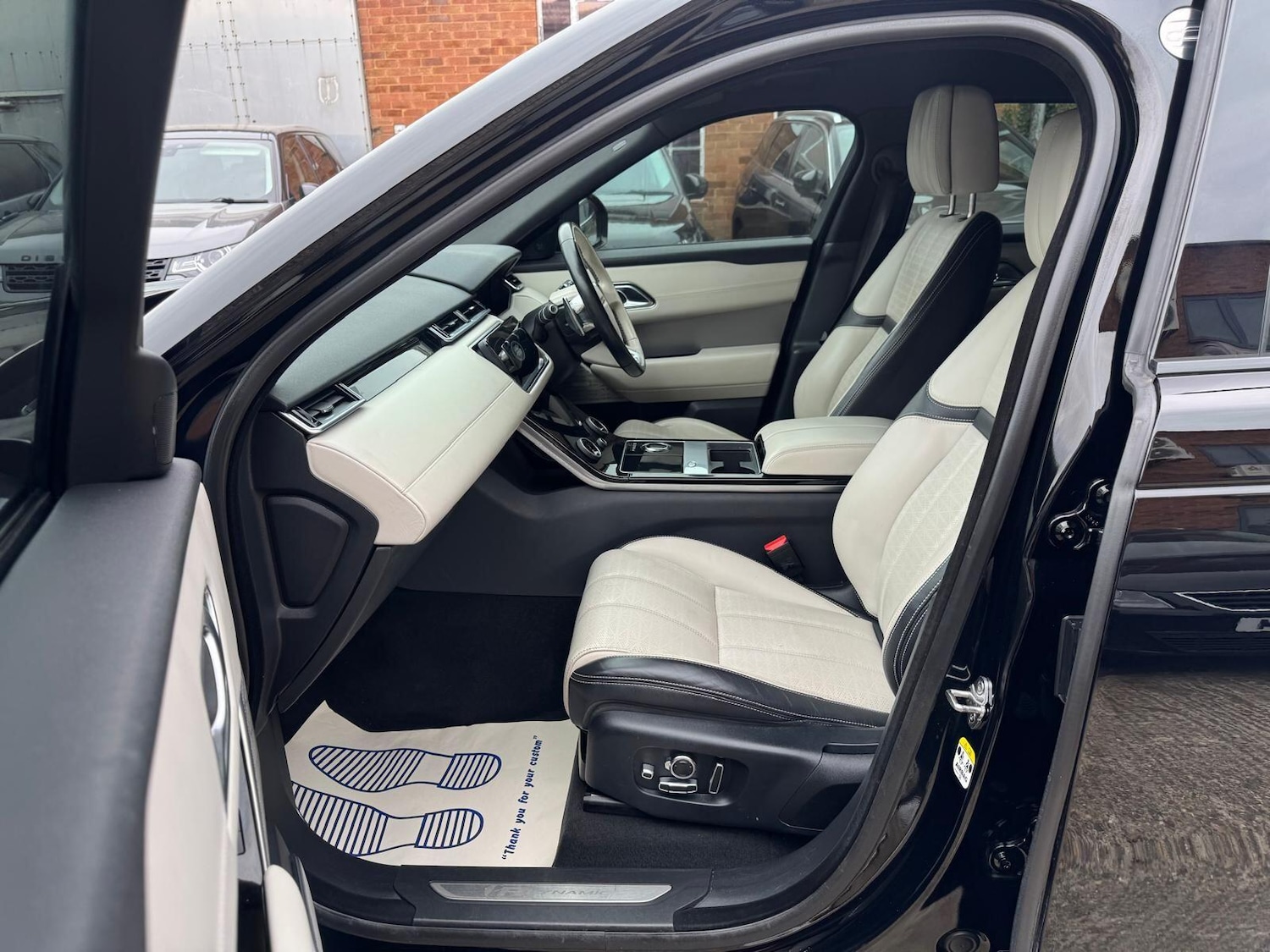 Used Land Rover Range Rover Velar 2018 for sale - 76166345: Photo 14