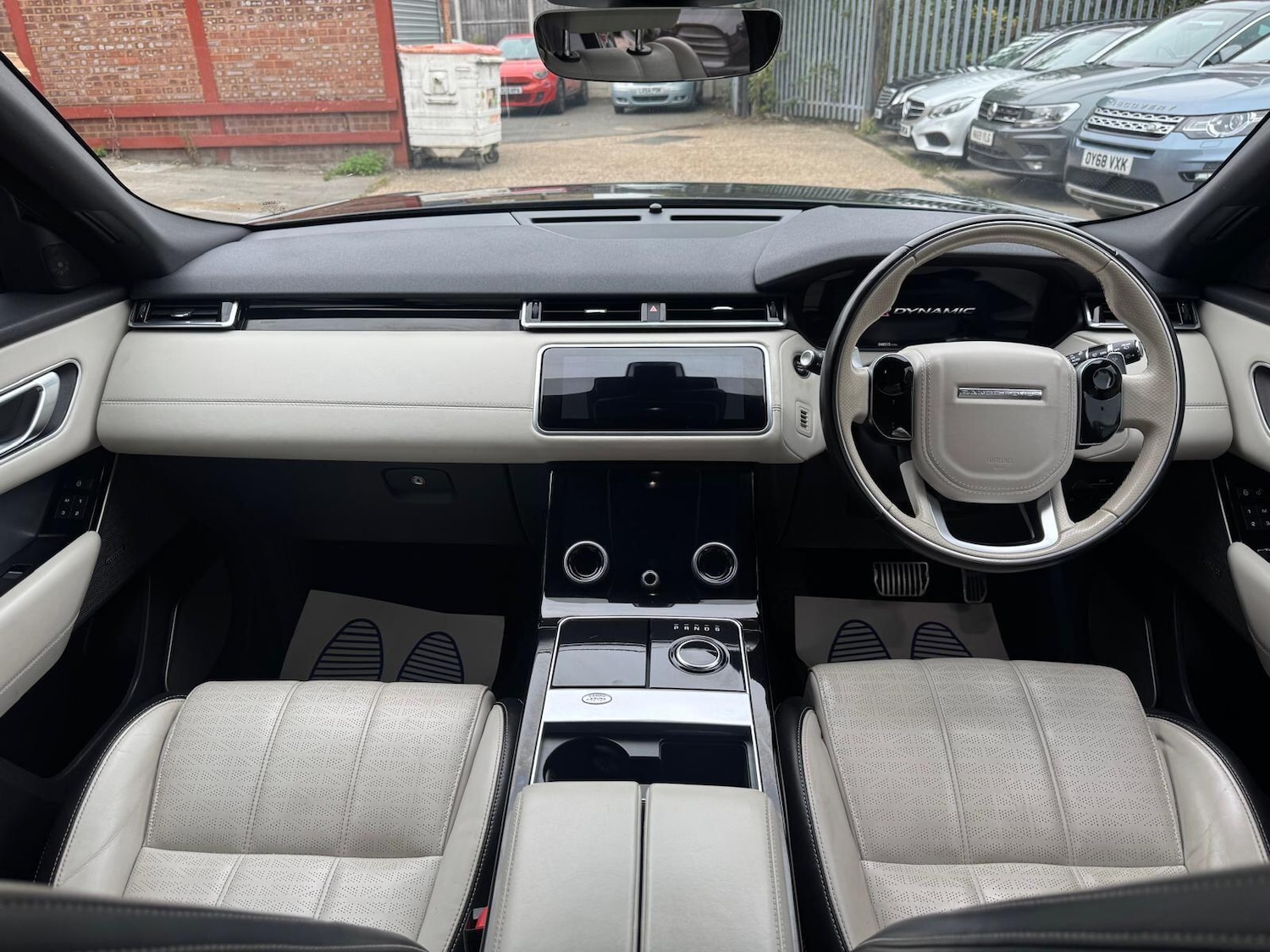 Used Land Rover Range Rover Velar 2018 for sale - 76166345: Photo 18