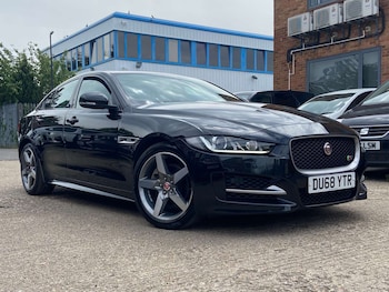 Used Jaguar XE 2019 for sale - 78901214: Photo