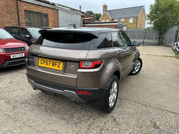 Used Land Rover Range Rover Evoque 2017 for sale - 75614372: Photo