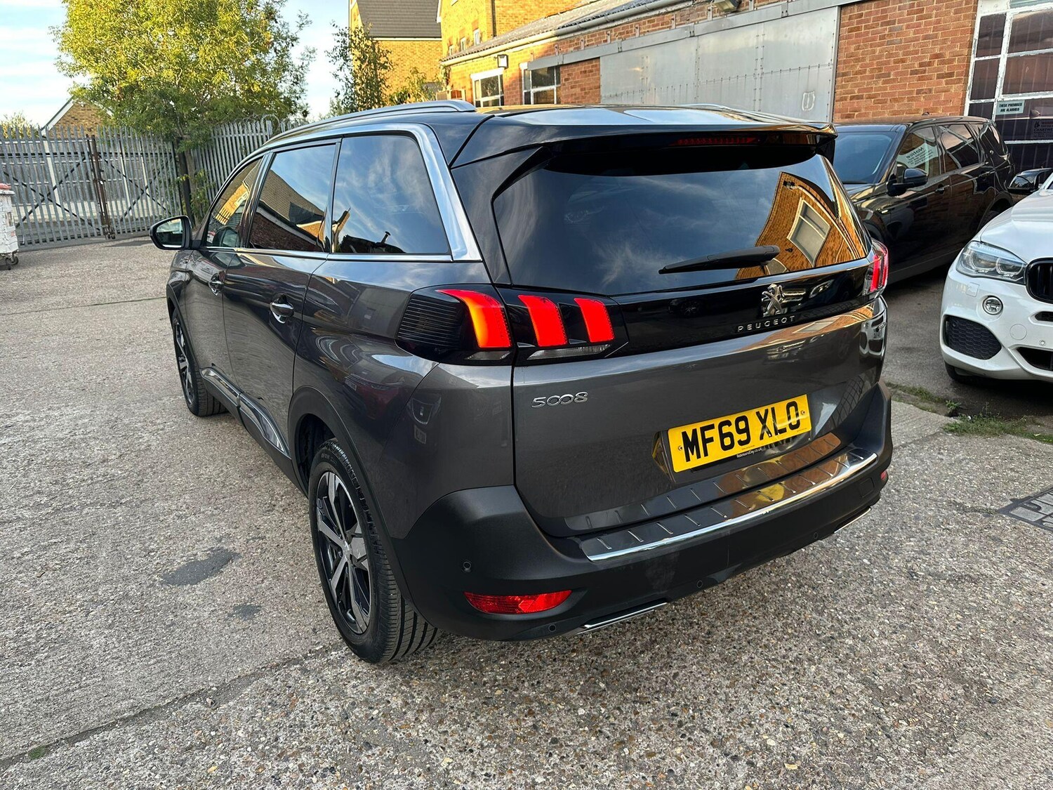 Used Peugeot 5008 2019 for sale - 76283494: Photo 25