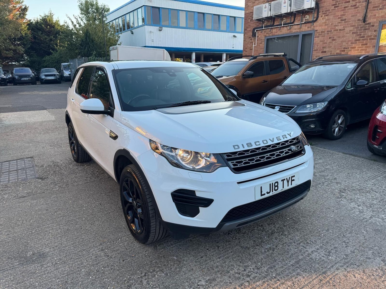 Used Land Rover Discovery Sport 2018 for sale - 76083744: Photo 18