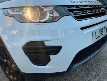 2018 (18) - 2.0 TD4 SE Auto 4WD Euro 6 (s/s) 5dr