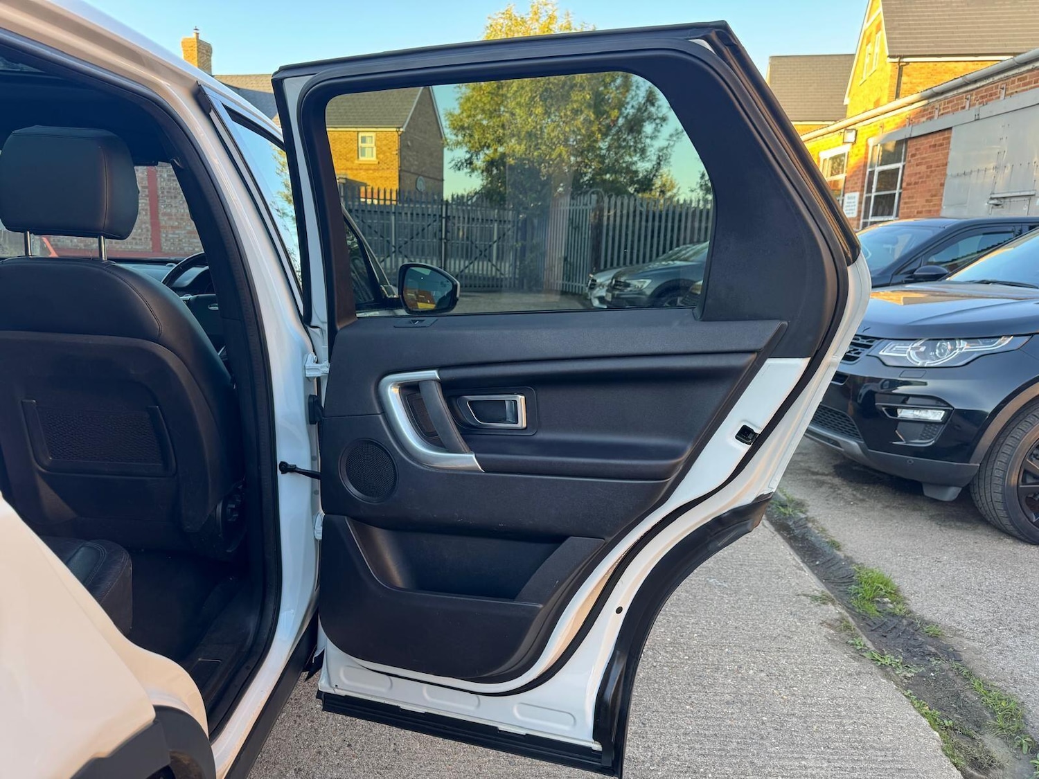 Used Land Rover Discovery Sport 2018 for sale - 76083744: Photo 37