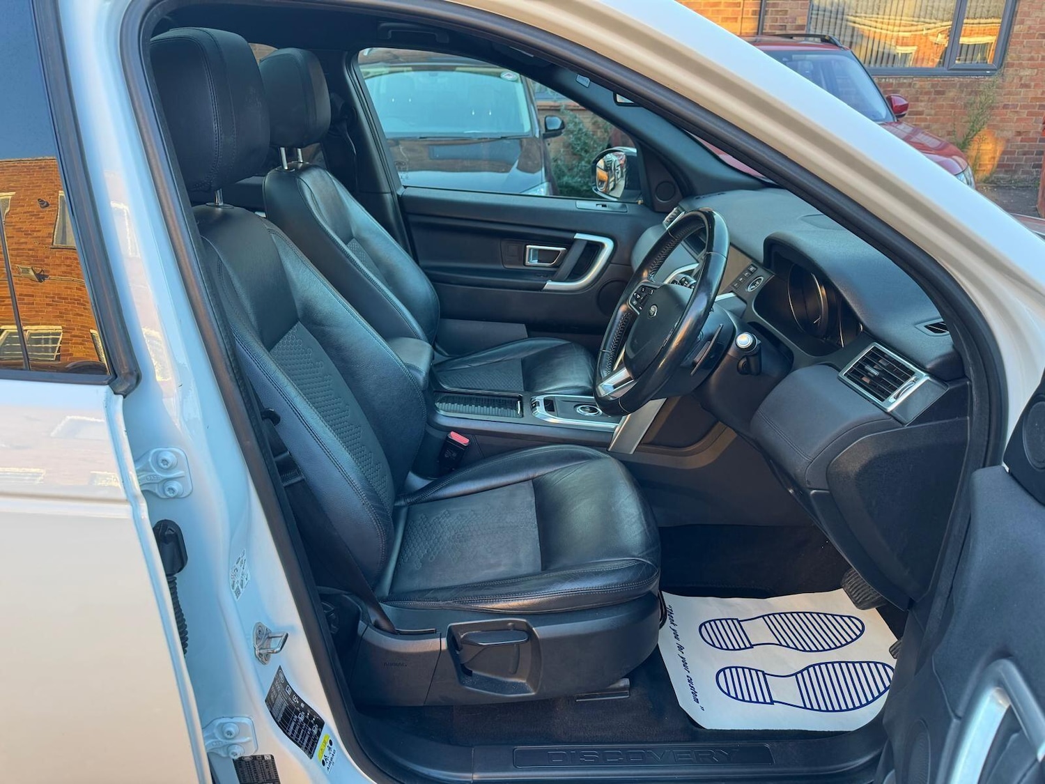 Used Land Rover Discovery Sport 2018 for sale - 76083744: Photo 42