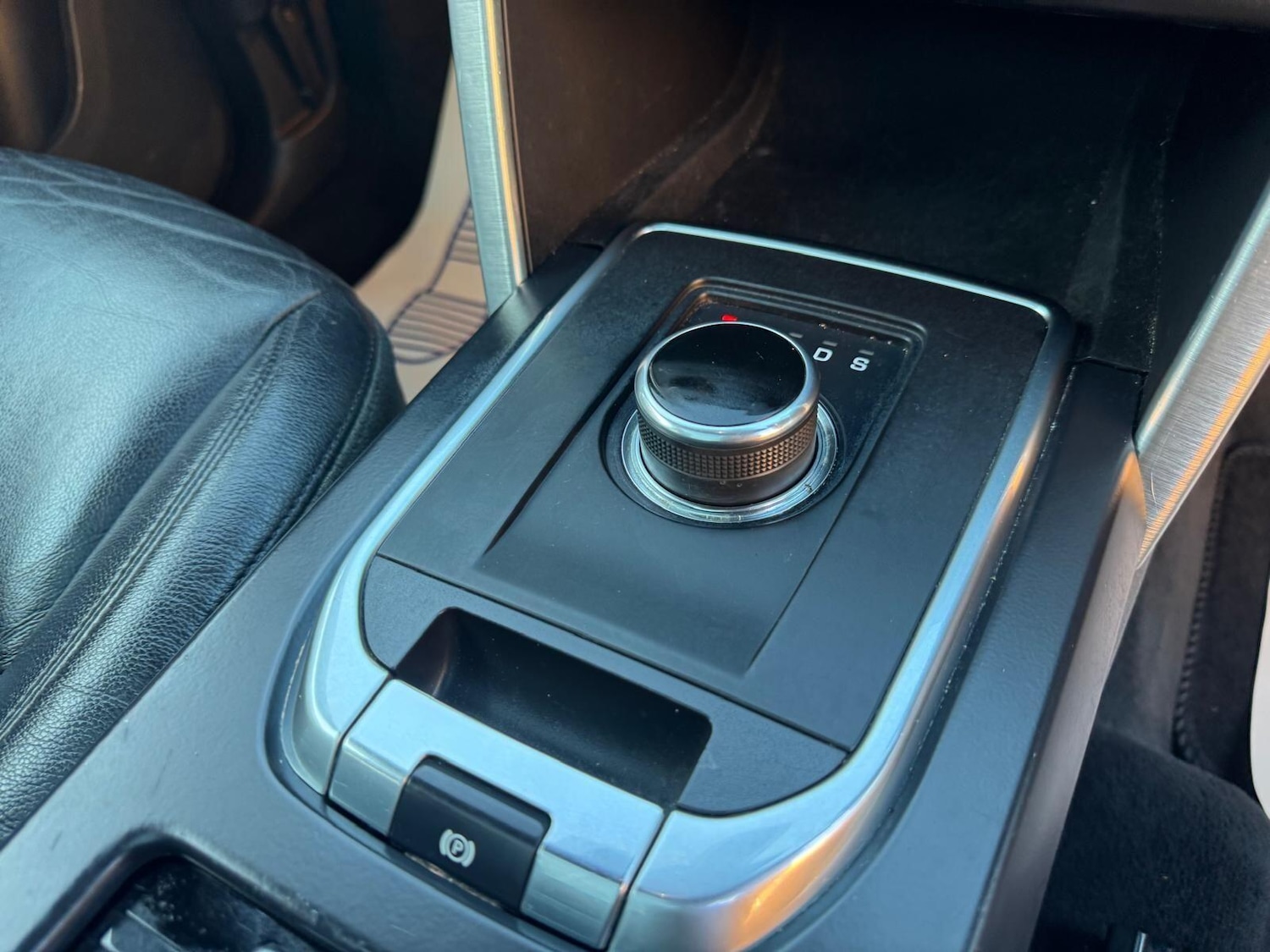 Used Land Rover Discovery Sport 2018 for sale - 76083744: Photo 43