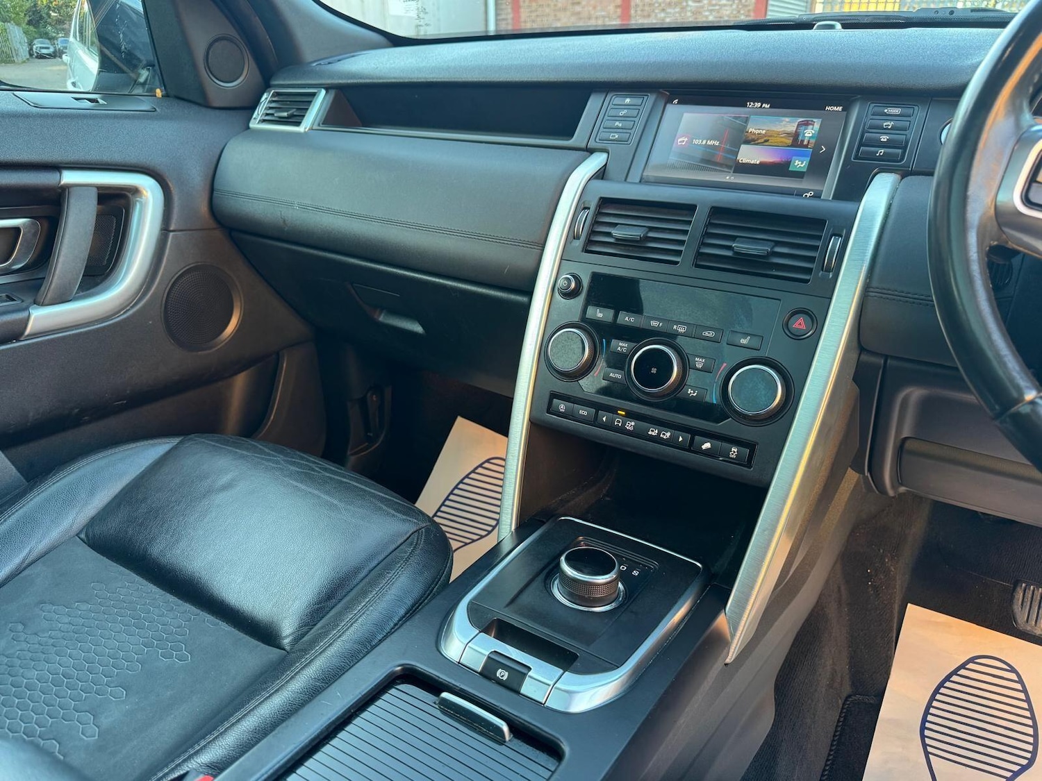 Used Land Rover Discovery Sport 2018 for sale - 76083744: Photo 45