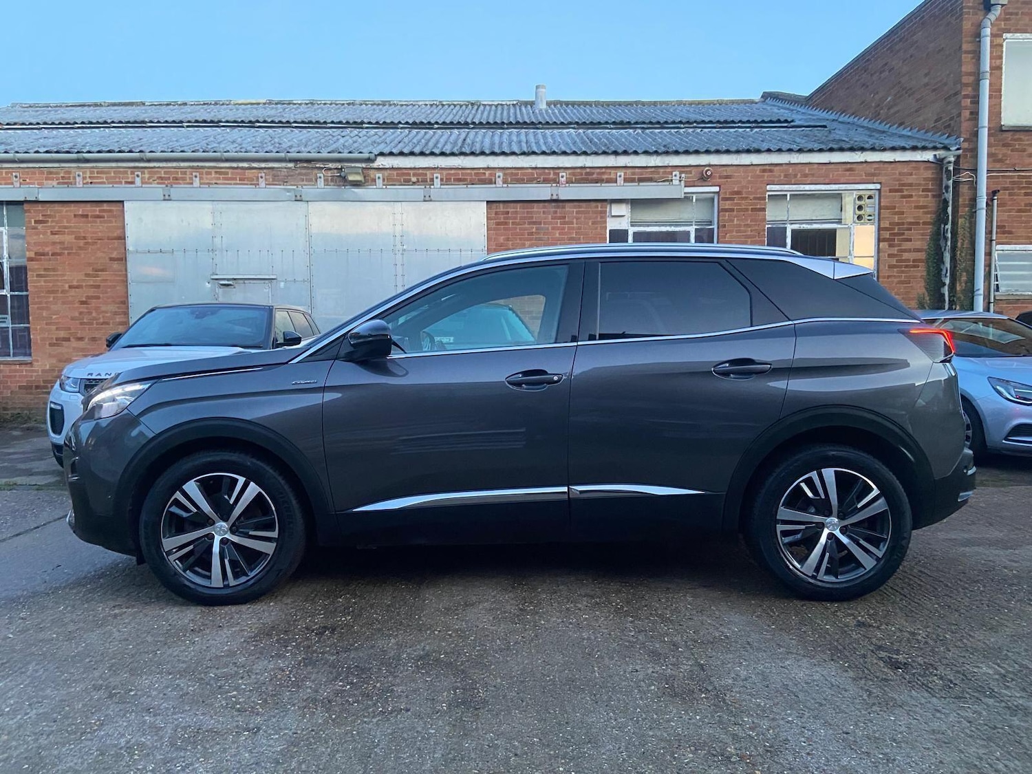 Used Peugeot 3008 2019 for sale - 77130616: Photo 12