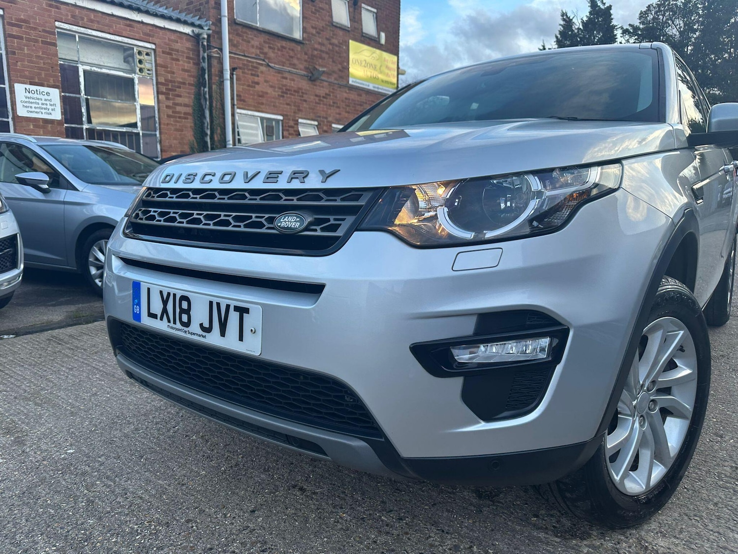 Used Land Rover Discovery Sport 2018 for sale - 77315473: Photo 31