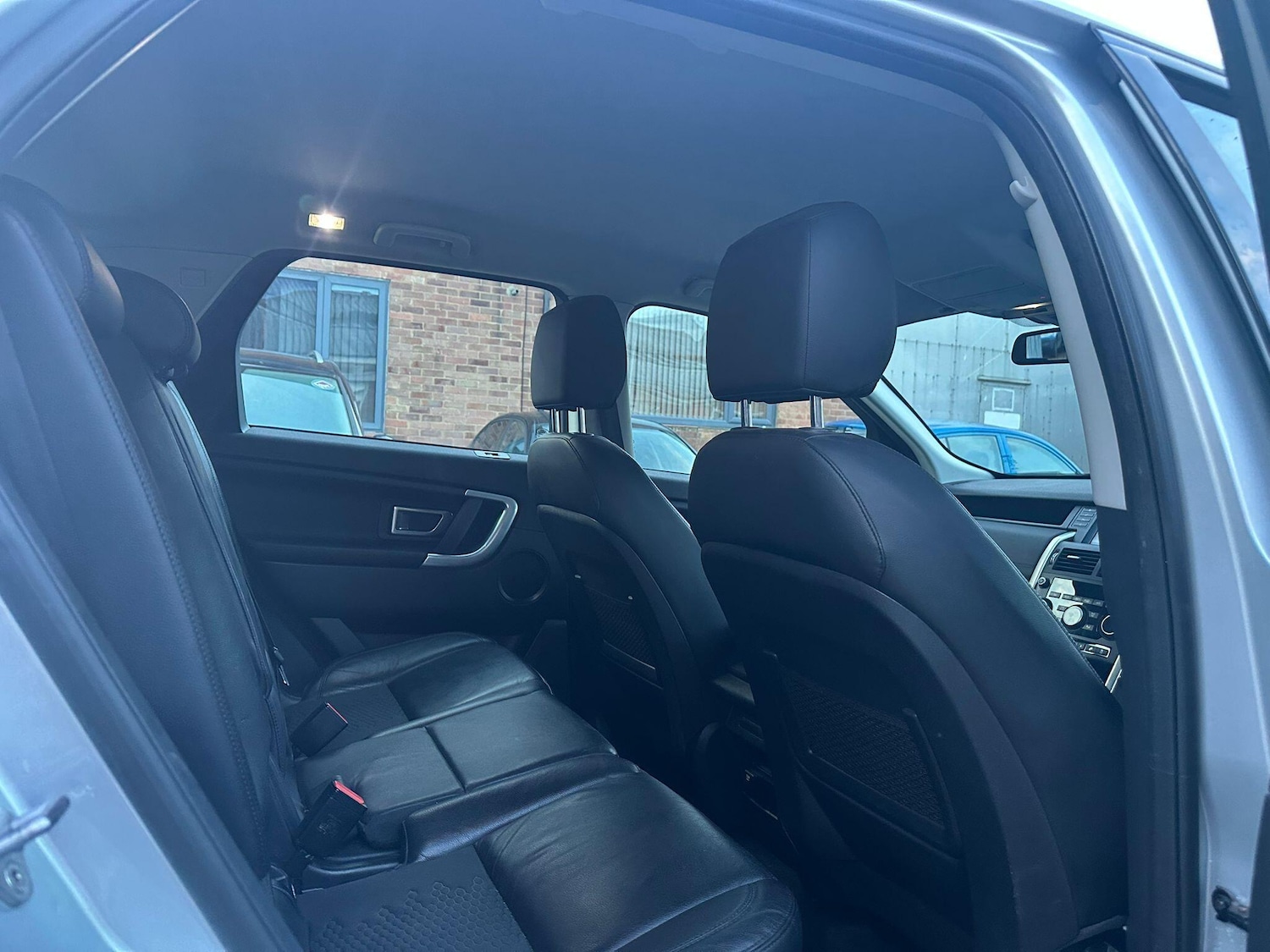 Used Land Rover Discovery Sport 2018 for sale - 77315473: Photo 46