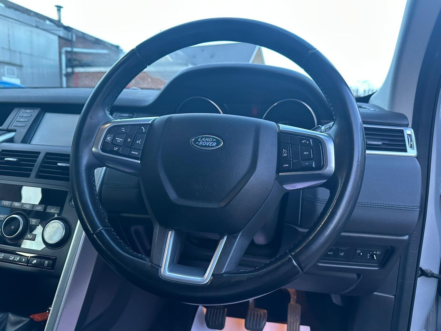 Used Land Rover Discovery Sport 2018 for sale - 77315473: Photo 57