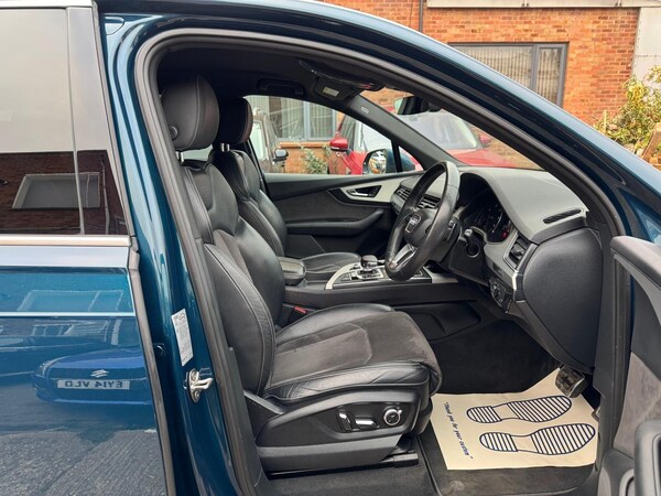 Used Audi Q7 2018 for sale - 76226496: Photo 17