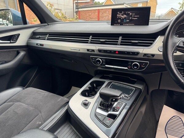 Used Audi Q7 2018 for sale - 76226496: Photo 19