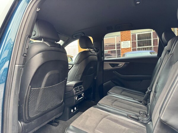 Used Audi Q7 2018 for sale - 76226496: Photo 45