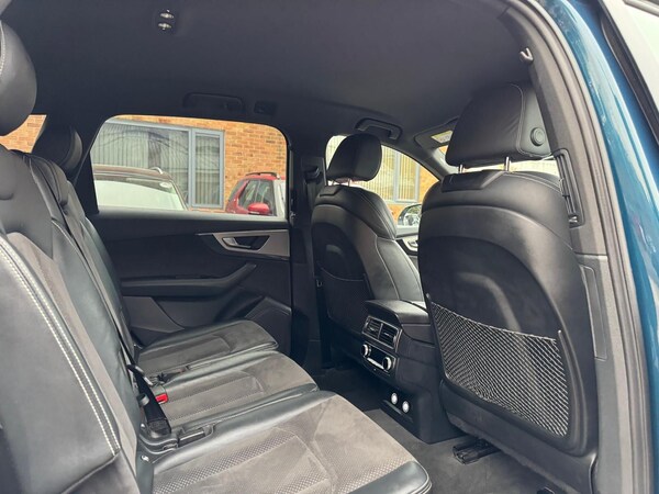 Used Audi Q7 2018 for sale - 76226496: Photo 48