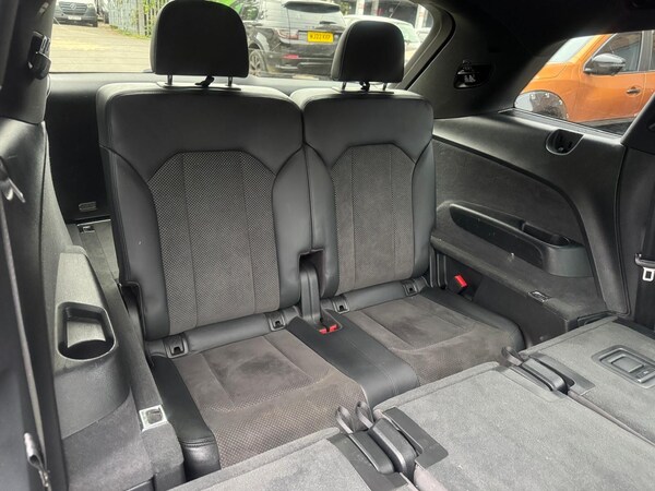 Used Audi Q7 2018 for sale - 76226496: Photo 49