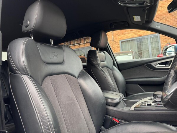 Used Audi Q7 2018 for sale - 76226496: Photo 51
