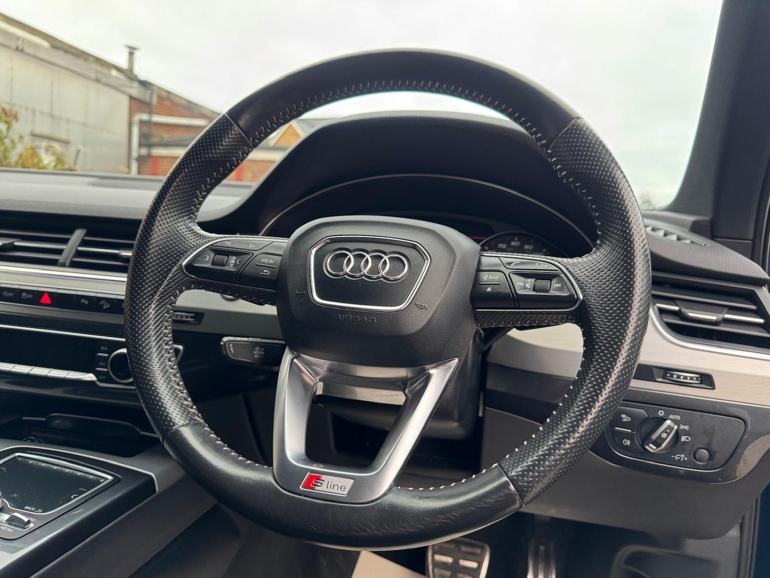 Used Audi Q7 2018 for sale - 76226496: Photo 62