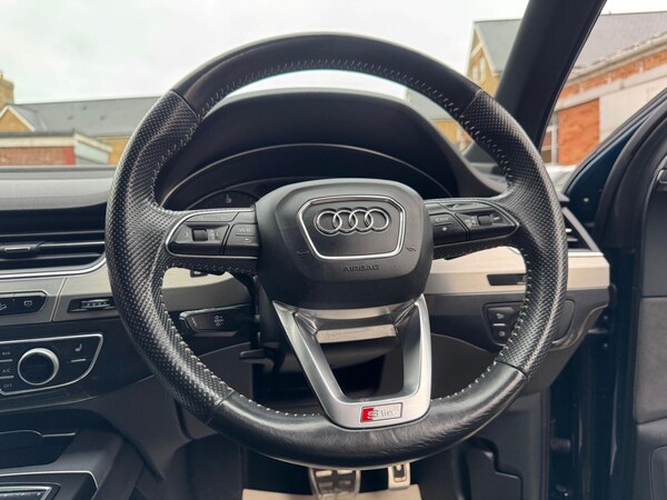 Used Audi Q7 2018 for sale - 76226496: Photo 63
