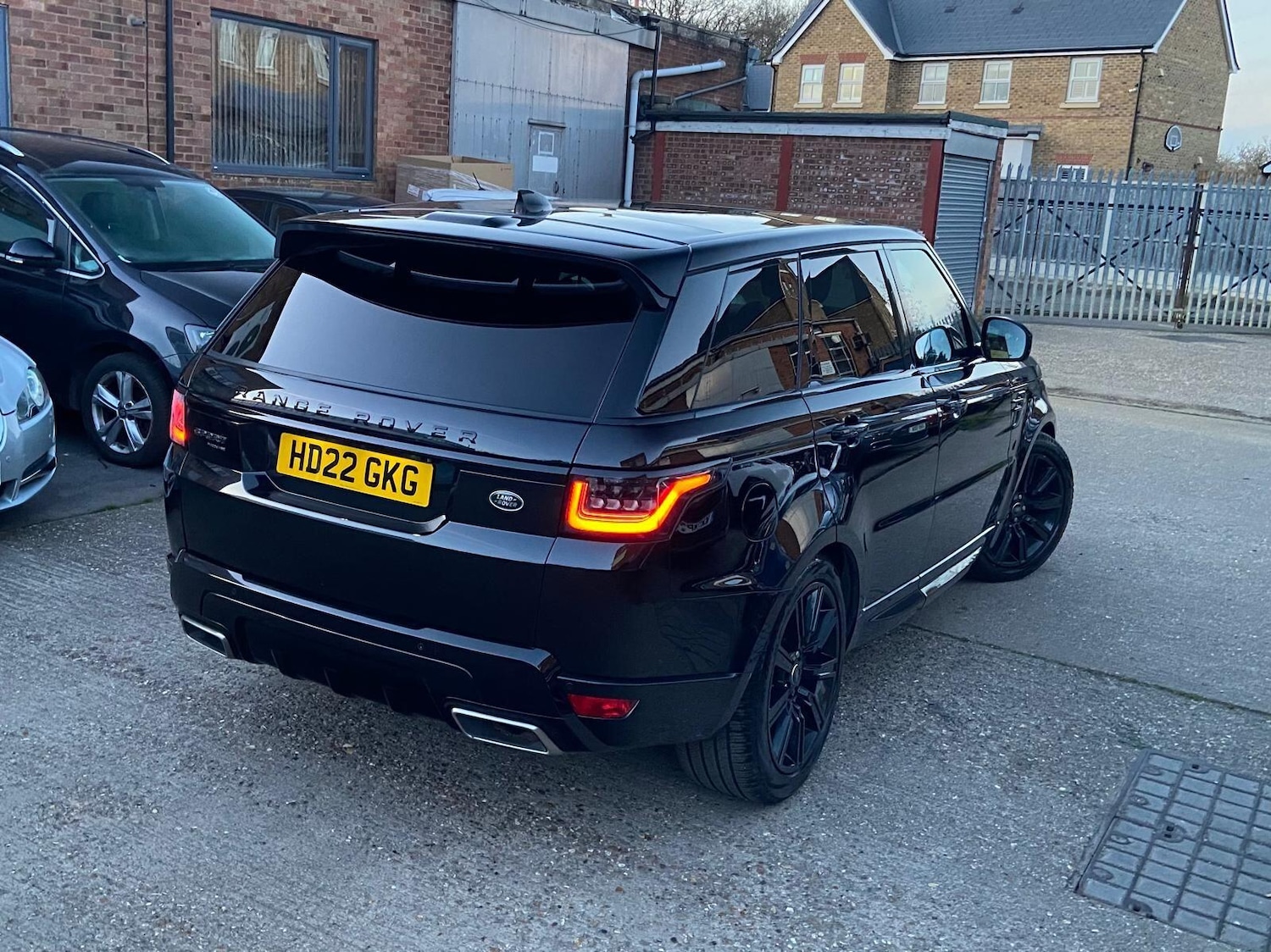 Used Land Rover Range Rover Sport 2022 for sale - 78116075: Photo 3