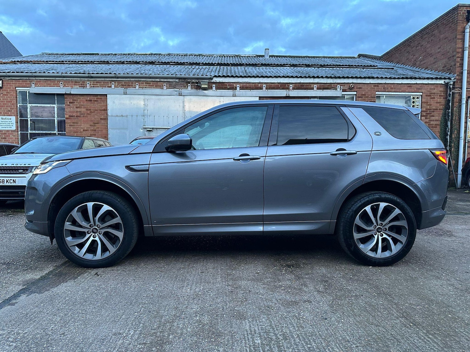 Used Land Rover Discovery Sport 2020 for sale - 77441416: Photo 12