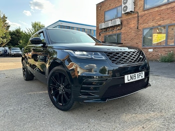 Land Rover - Range Rover Velar
