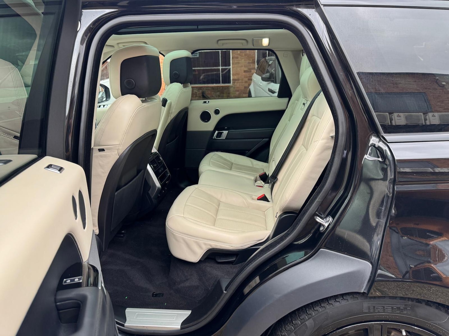 Used Land Rover Range Rover Sport 2021 for sale - 76952952: Photo 15